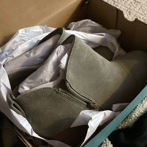 TOMS Goldie Vetivier Suede WedgeBootie
